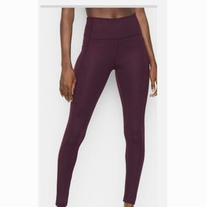 Victoria Secret Knockout Leggings